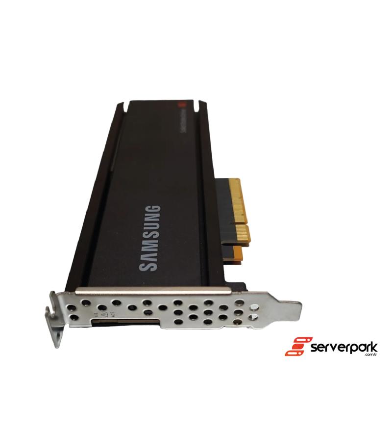 Samsung PM1735 1.6TB  NVMe SSD -PCI 4.0 x8- PN: MZPLJ1T6HBJR-00007